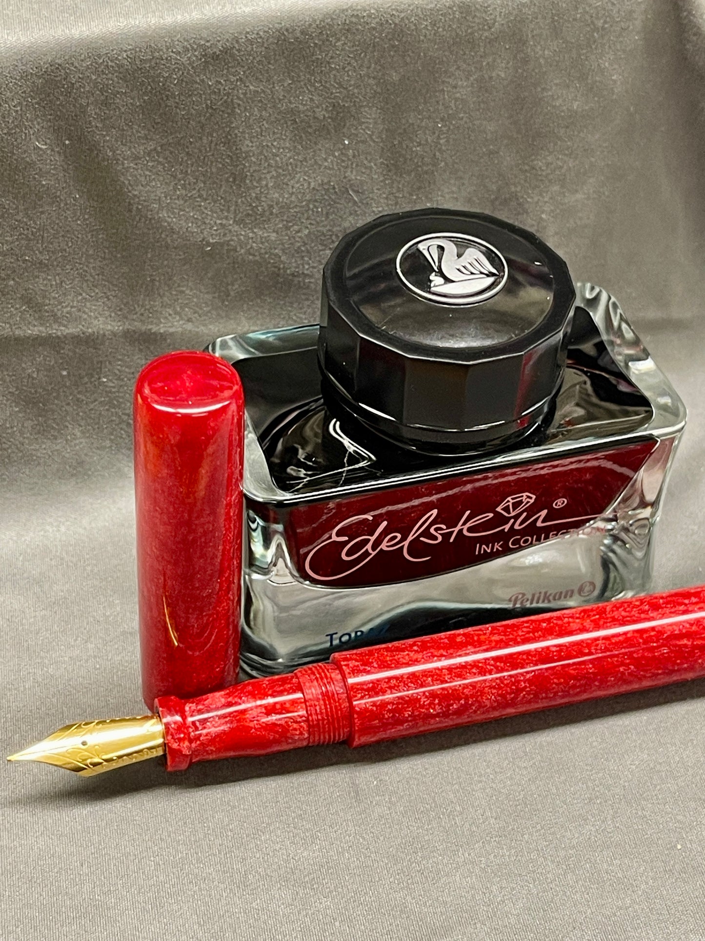Z - Cardinal Red Pen (Barb)
