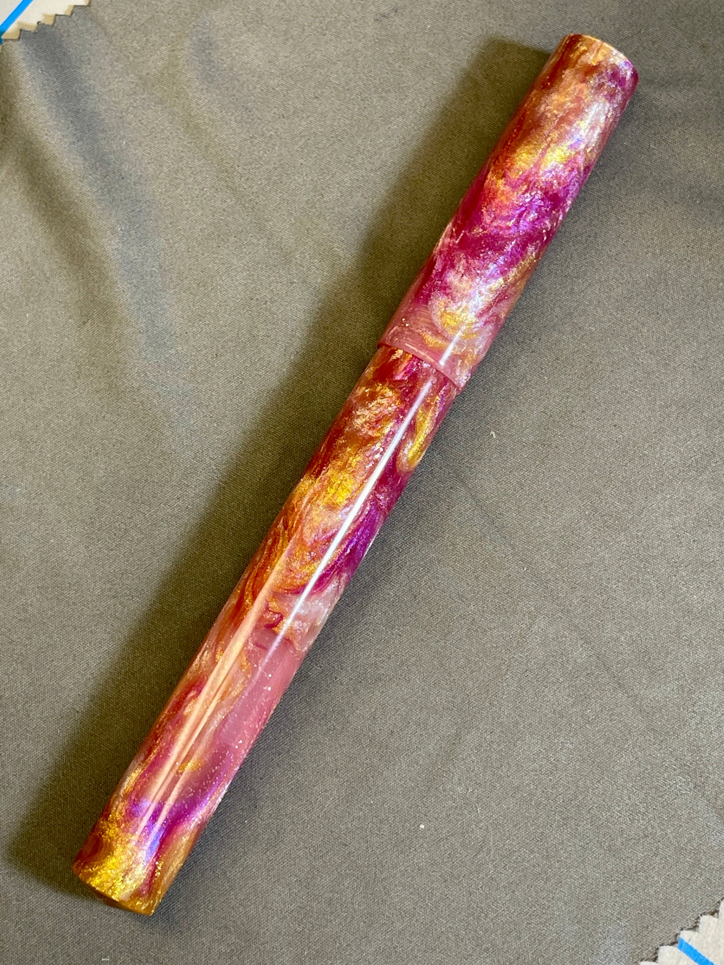 Z - Ruby Twist Fountain Pen (Doc)