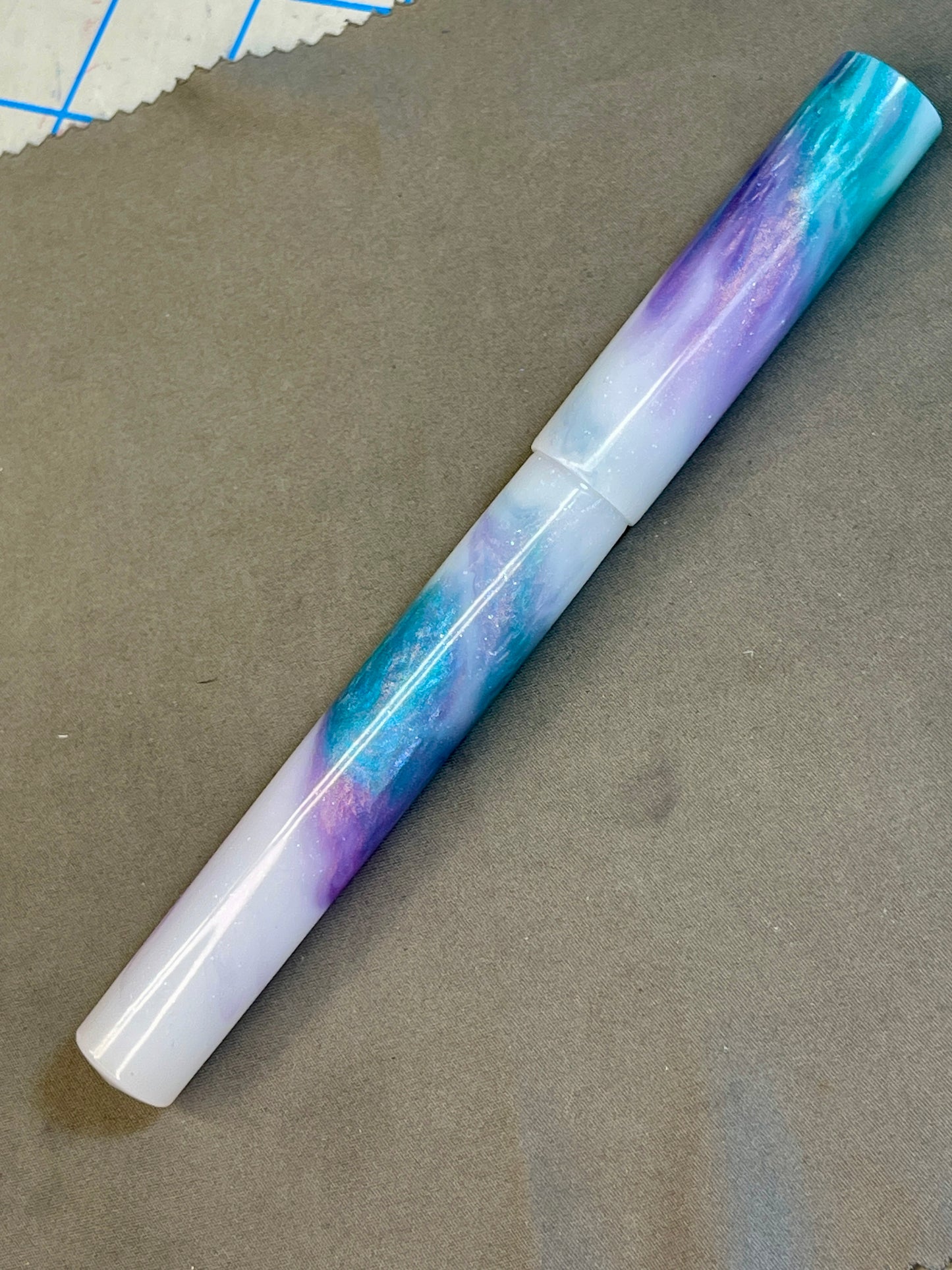 Z - Snow Cone Fountain Pen (Robin)