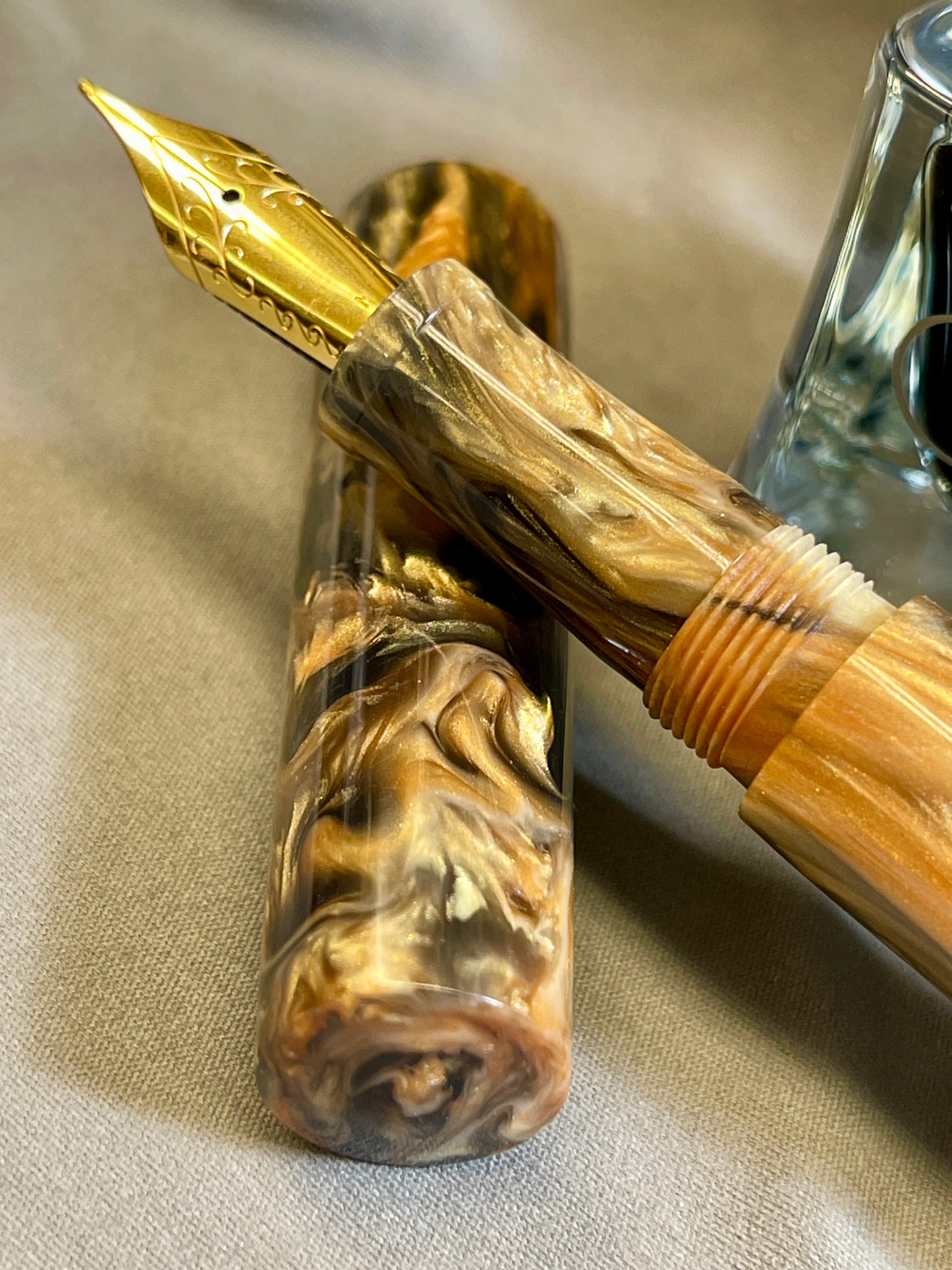 Z - Midnight Flame Fountain Pen (Jayne)