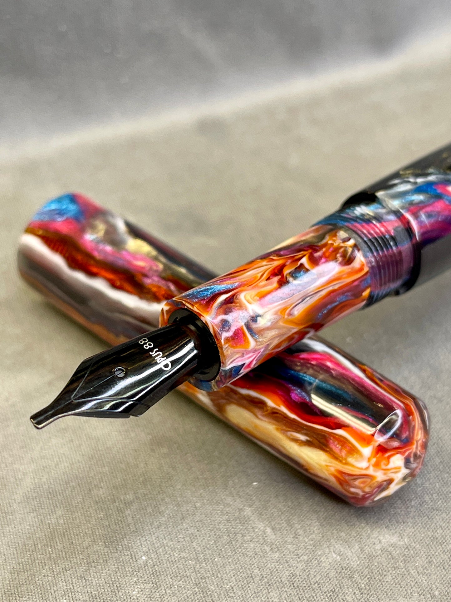 Z - Big Top Fountain Pen