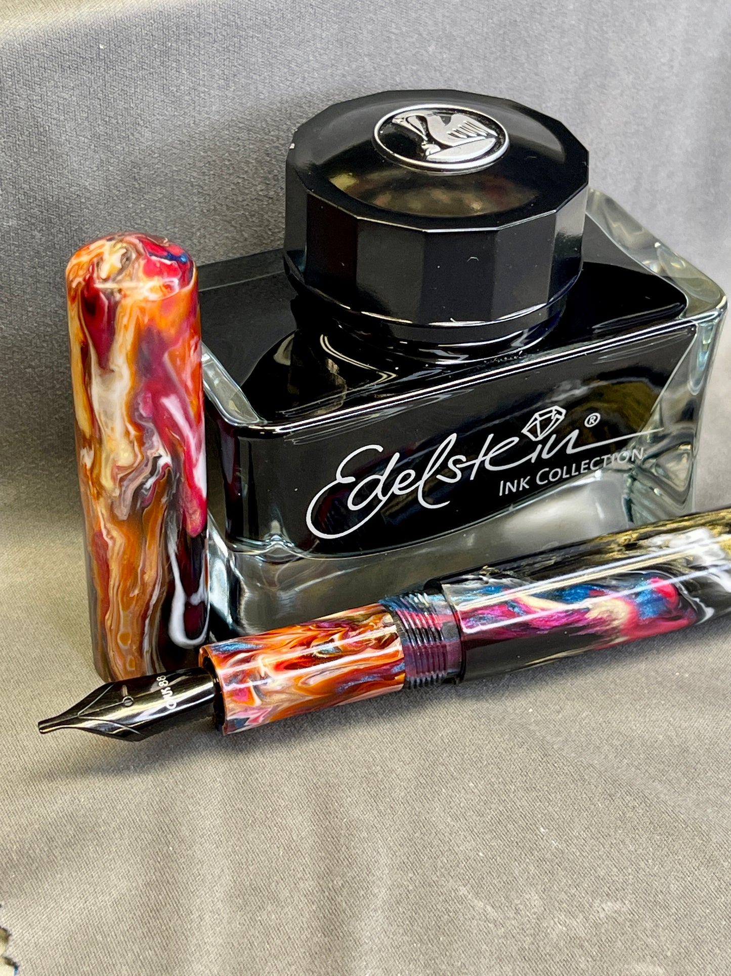 Z - Big Top Fountain Pen