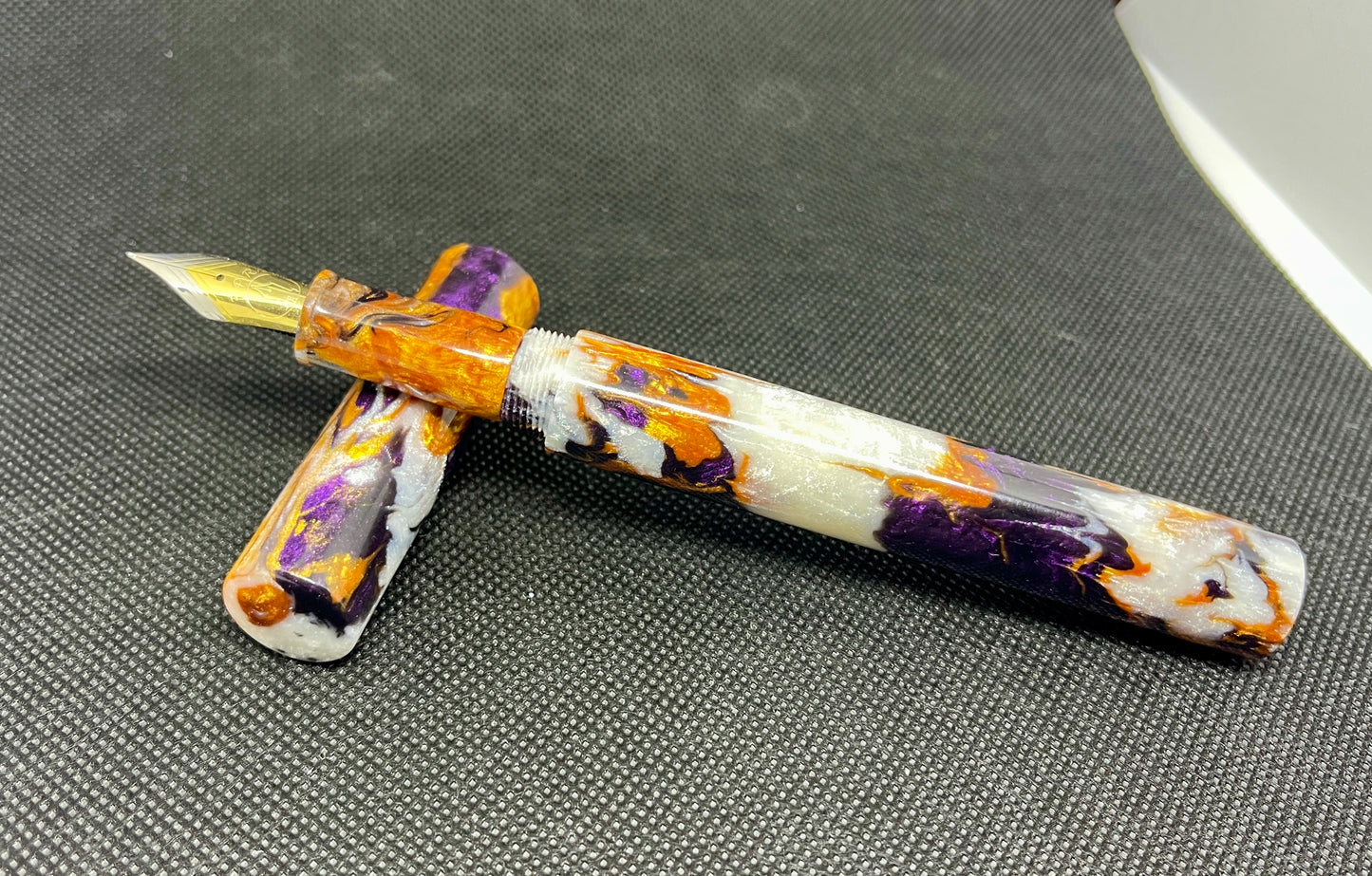 Z - Antique Gold and Midnight Purple Fountain Pen (Lisa)