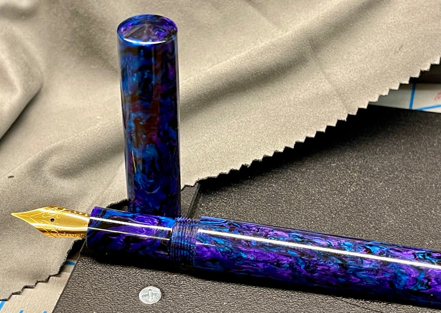 Z - Sky Blue Turquoise & Violet Pen (Kellie)