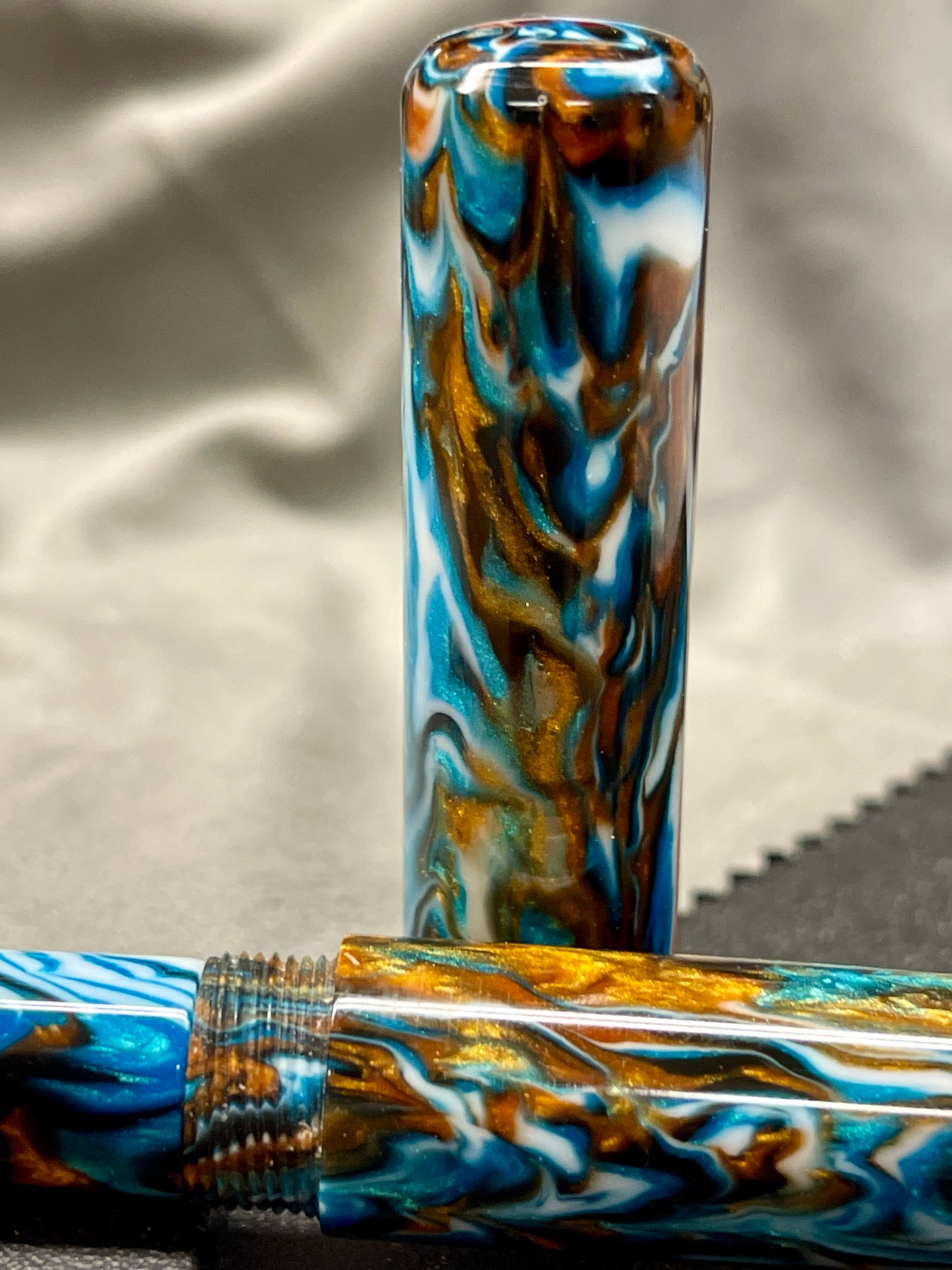 Z - Blue Suburban Skies Fountain Pen (Andrea)