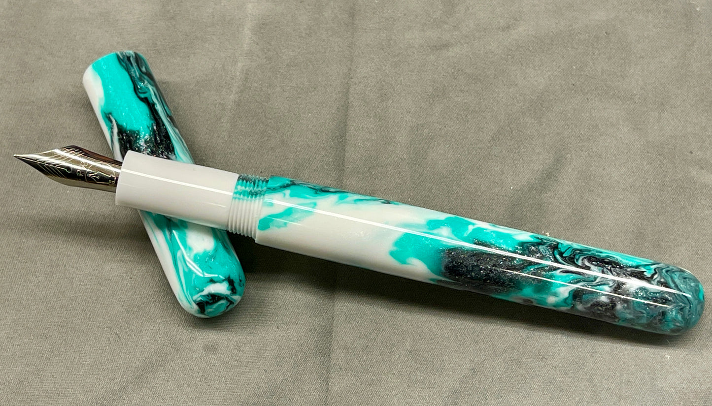 Z - Conch Aqua, Carbon Black and White Fountain Pen (Jordan)