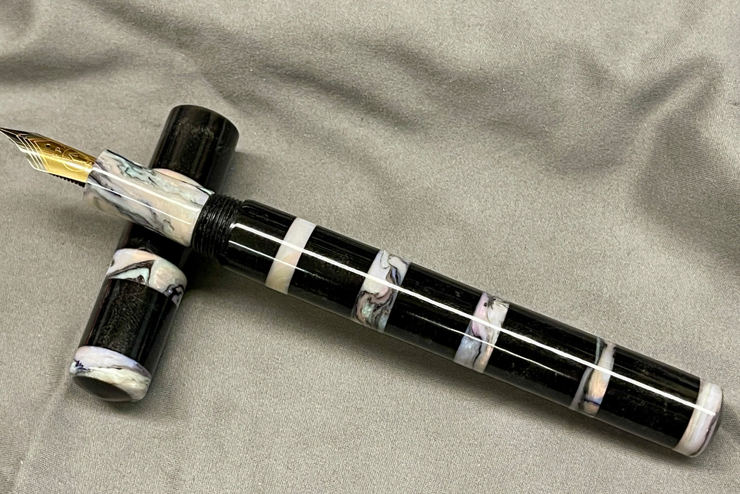 Z - Black Pearl with Abalone Fountain Pen (Ashley)