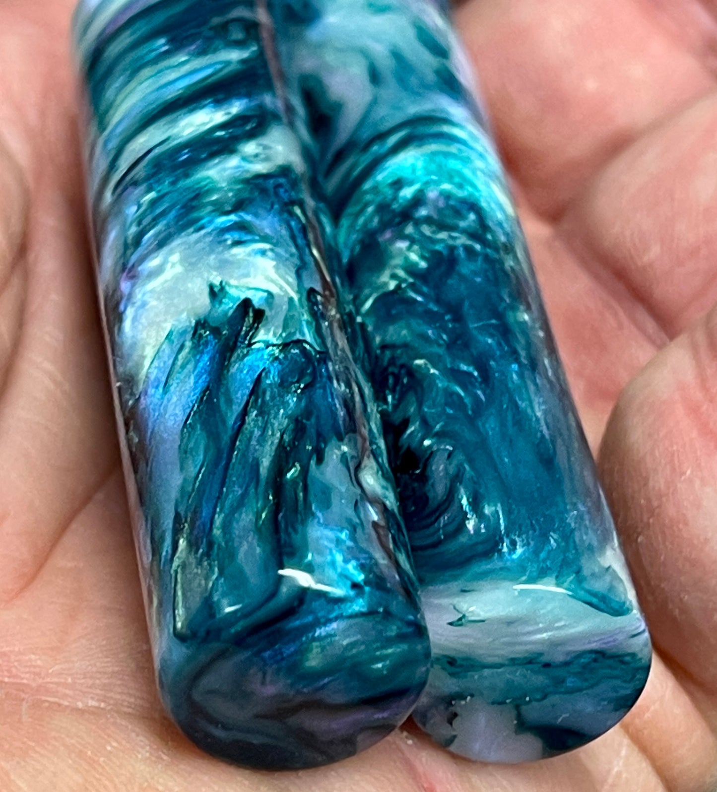 Z - Green Abalone Fountain Pen (Joan)