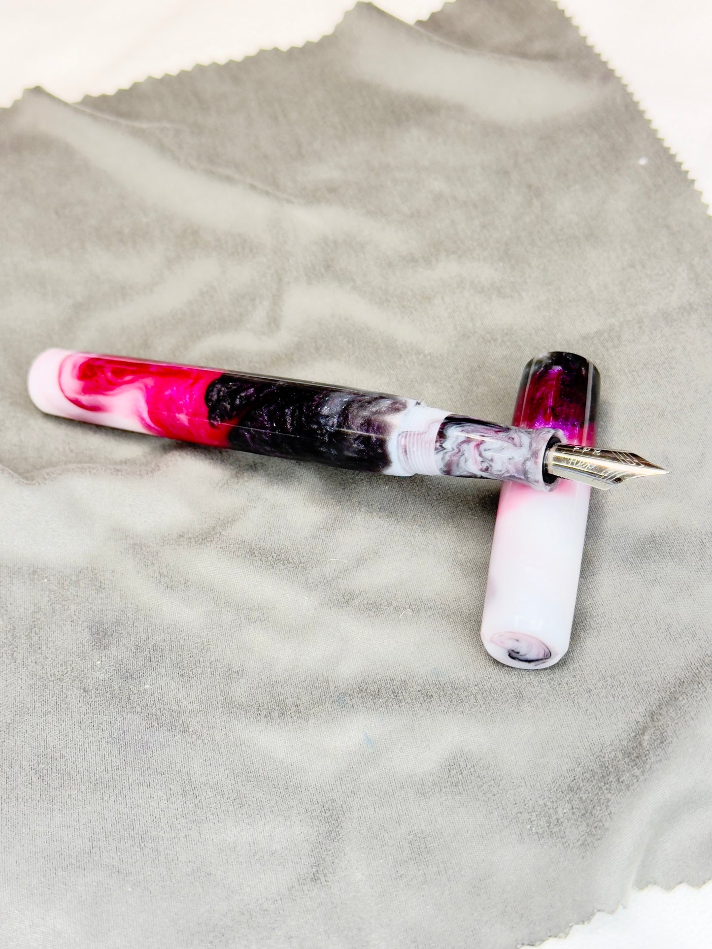 Z - MJ Tribute Custom Pen (no clip) - Martha