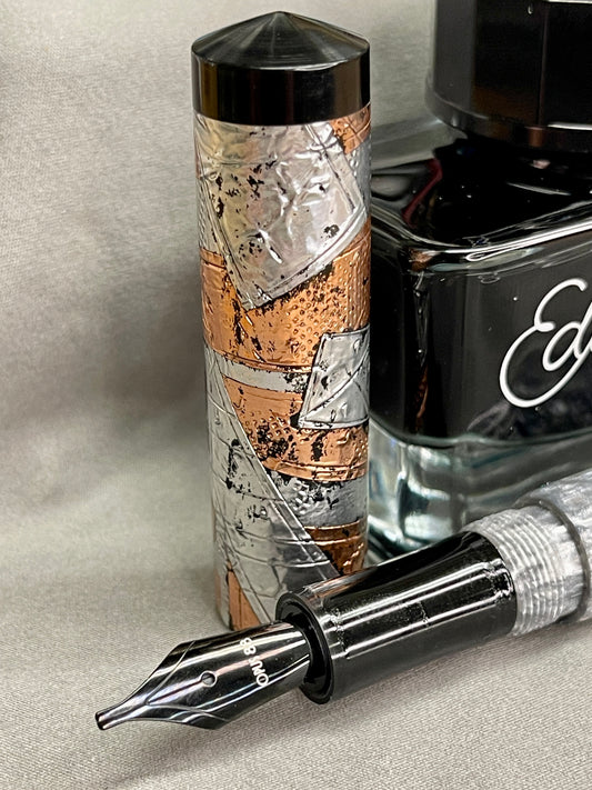 Z - Liquid Metal Steampunk Fountain Pen (Paul)