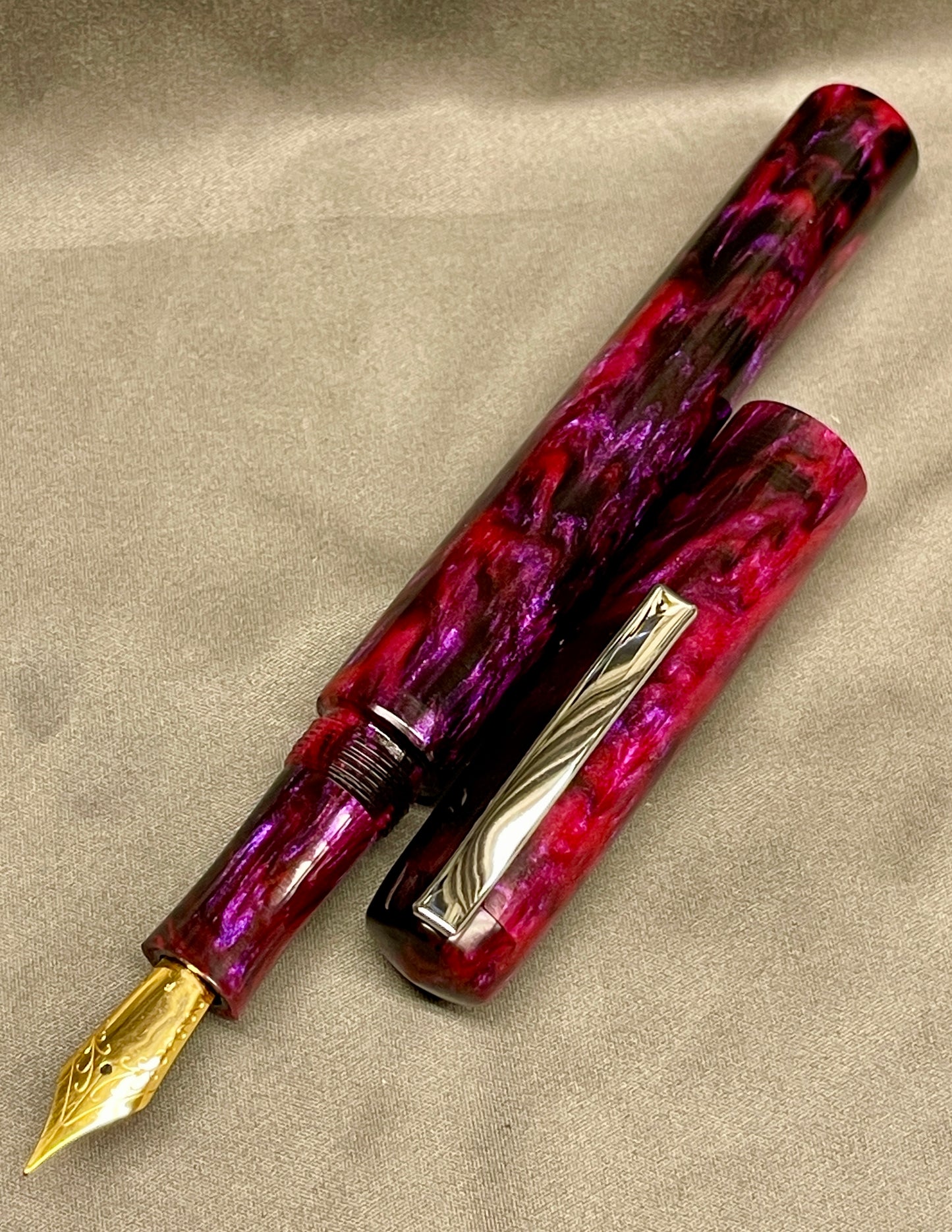 Z - Fade to Pink Pen