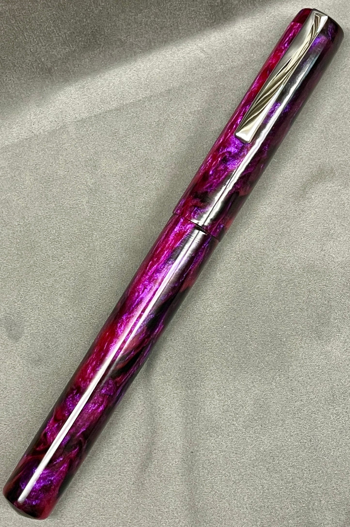 Z - Fade to Pink Pen