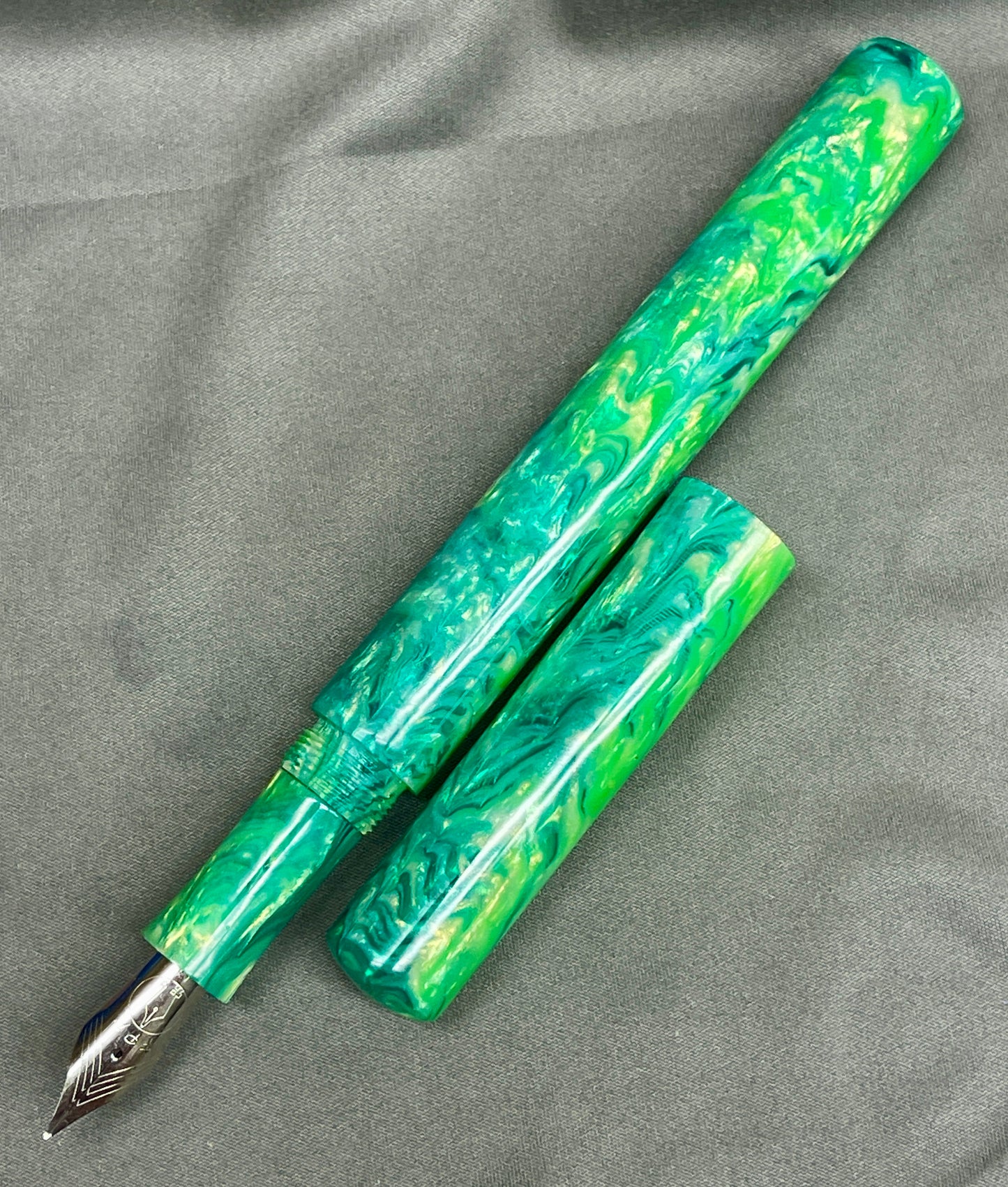 Z - Lime Green Abalone Pen (Ben)