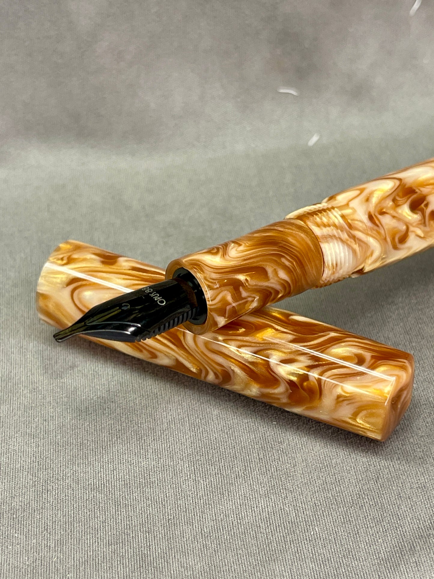 Crème Brûlée Mia Petite Fountain Pen